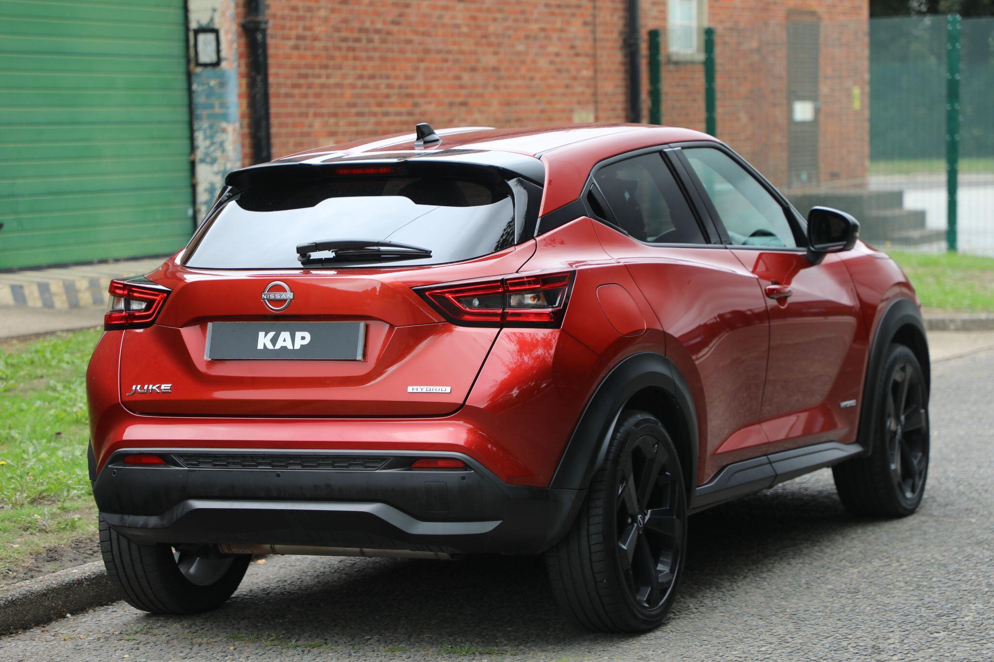Large vehicle image